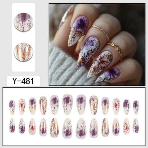 Florale Plaknagels Amandelvorm Kunstnagels Met Goudfolie Paars Bloemenpatroon Retro Elegante Manicure Voor Dames