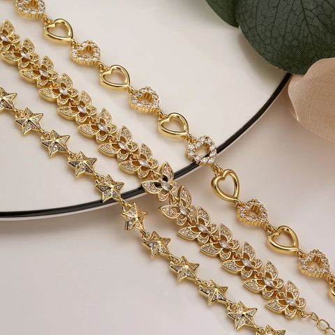Bracciale Moda Donna In Rame Placcato Oro Con Zirconi Farfalla Cuore Stella Ciondoli Gioielli Eleganti