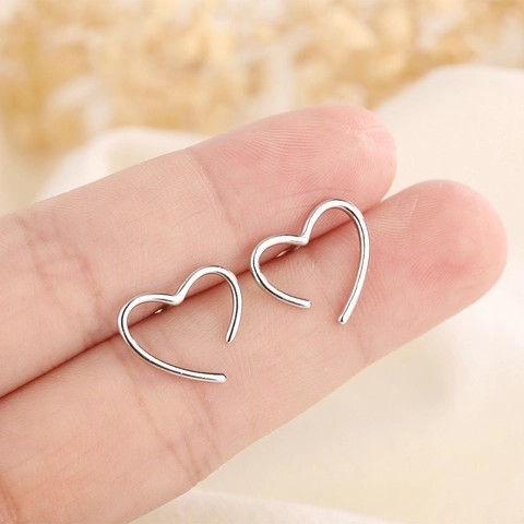 Minimalist Hollow Heart Stud Earrings Copper Geometric Open Heart Jewelry For Women Silver Tone