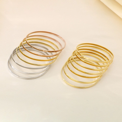 Edelstahl Armreif Armband Für Damen Stapelbar Hochglanzpoliert Geometrisch Rund Glatt Modeschmuck Accessoire