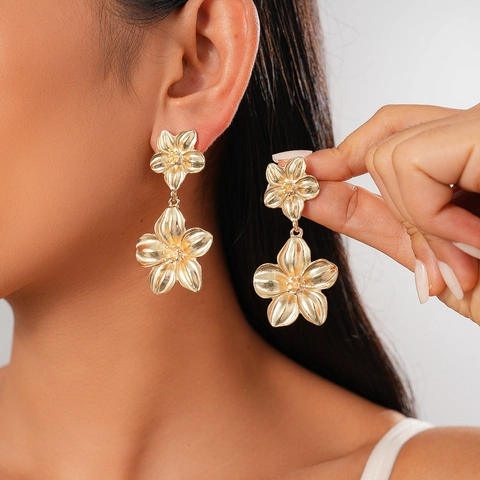 Western Double Layer 3D Flower Drop Earrings Alloy Metallic Textured Jewelry With Silver Earring Post For Women