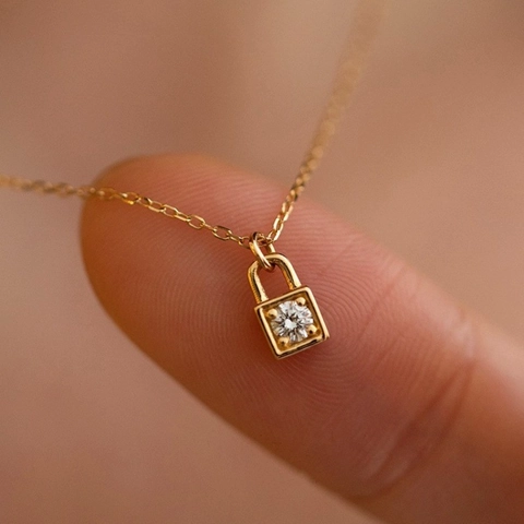 925 Sterling Silber Schloss Anhänger Halskette Zierliche Zirkonia 18K Vergoldet Minimalistisch Elegant Schmuck Geschenk Damen
