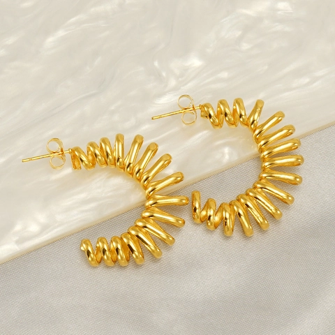 Spiralfeder C-Förmige Ohrringe 18K Vergoldet Edelstahl Geometrisches Hohl-Design Trendiger Schmuck Für Damen