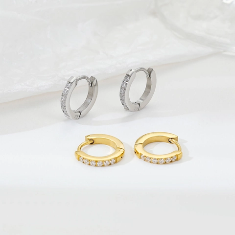 Edelstahl Huggie Creolen Mit Einreihiger Zirkonia Einlage Minimalistischer Modeschmuck Für Damen