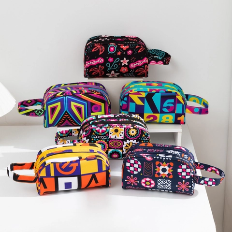 Large Capacity Multi Compartment Makeup Bag Oxford Cloth Waterproof Travel Toiletry Organizer Portable Ethnic Prints Women