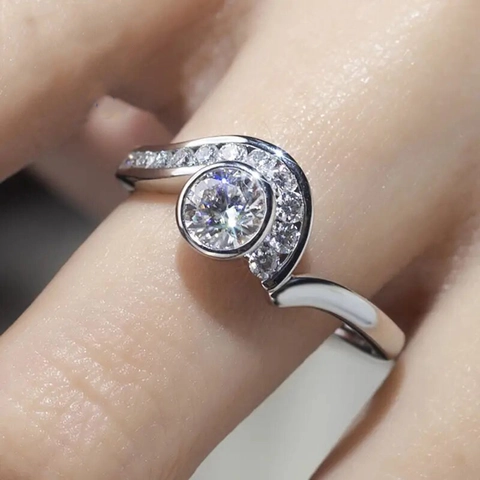 Anillo De Cobre Con Banda Ondulada Irregular Para Mujer Circonita Redonda Engaste En Bisel Joyería De Boda Compromiso