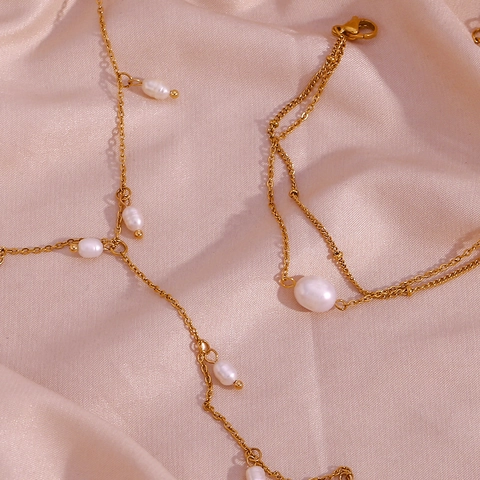 Collana A Y Con Nappe Acciaio Inossidabile 316L Placcato Oro 18K Künstliche Perle D'acqua Dolce Minimalista Elegante Per Donna