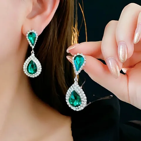 Teardrop Rhinestone Necklace And Earrings Alloy Emerald Green Stone French Luxury Style For Women Elegant Accessories
