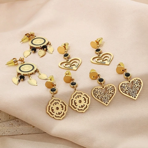 Orecchini Pendenti In Acciaio Inossidabile Placcato Oro Per Donna Design A Cuore Piuma Fiore Con Pietre Nere Stile Bohémien