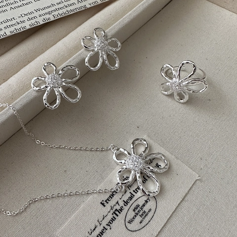 925 Sterling Silver Flower Jewelry Set For Women Zirconia Inlaid Necklace Earrings Ring Korean Minimalist Jewelry Gift