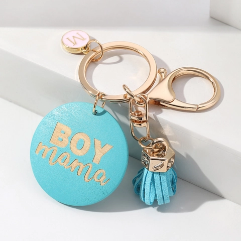 Boy Mama Gravierter Holz Schlüsselanhänger Mit Quaste Anfangsbuchstabe M Anhänger Rund Holz Schlüsselring Mode Accessoires Personalisiertes Geschenk Für Damen