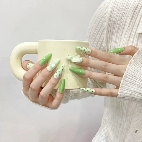 Handmade Press On Nails Light Green Cat Eye Effect Long Almond Shape With Rhinestones And 3D Decor Artificial Fingernails