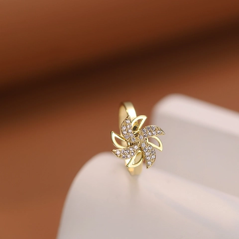 Anello Aperto Rotante Mulino A Vento Trifoglio Stella Rame Con Zircone Regolabile Gioielli Di Moda Eleganti Per Donne