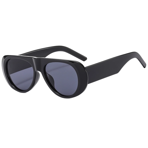 Vintage Oversized Sunglasses For Women UV400 Protection PC Frame AC Lens Retro Fashion Square Shades Travel Outdoor