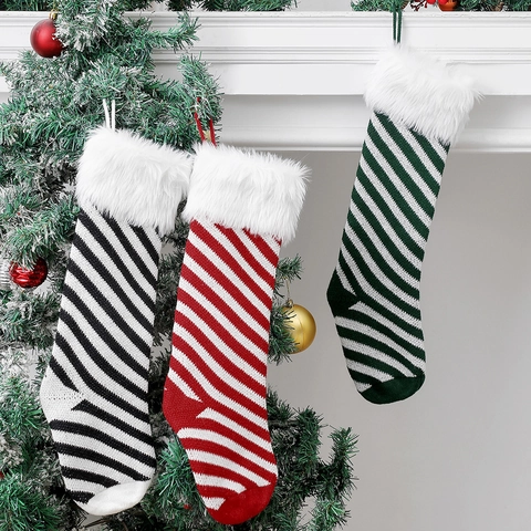 Weihnachtsstrümpfe Gestricktes Acryl Streifenmuster Mit Kunstpelz Manschette Große Geschenkhalter Kamin Feiertagsdeko