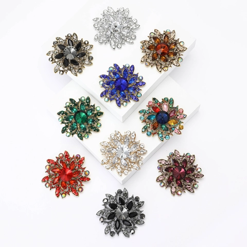 Spilla a Fiore in Lega Vintage con Strass per Donna Spilla in Cristallo di Alta Qualità Gioielli Decorativi per Cappotto e Abito