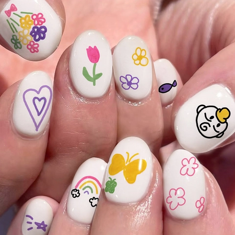 Cute Hand Painted Colorful Flower Press On Nails White Oval Short False Nails Tulip Butterfly Heart For Women