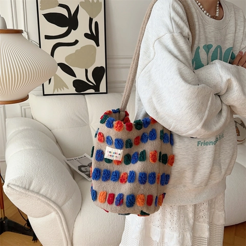 Women's Fashion Plush Bucket Bag Colorful Pompom Tufted Handbag Casual Travel Shoulder Crossbody Storage Tote Bag For Women