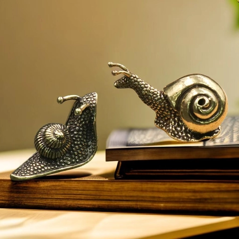 Mini Statuetta Lumaca Ottone Antico Bronzo Ornamento Scrivania Vintage Decorazione Zen Casa