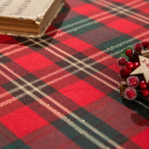 American Christmas Tablecloth Festive Atmosphere Gold Thread Christmas Grid Dining Table Cloth New Year Decoration Round Table Coffee Table Cloth