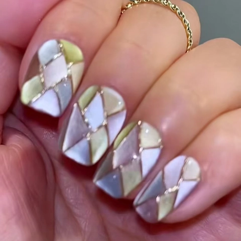 Cat Eye Press On Nails Kurz Quadratisch Rund Geometrisch Karo Goldlinie Glänzend Künstliche Fingernägel