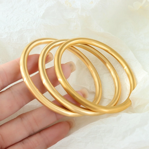 Minimalist Bangle Bracelet Titanium Steel 18K Gold Plated Matte Frosted Finish Geometric Plain Circle Jewelry For Women