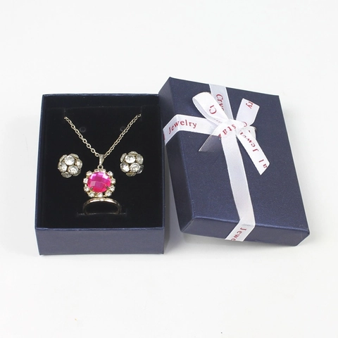 Scatola Regalo per Gioielli Quadrata Texture a Nastro Cartone Collana Anello Orecchino Bracciale Confezione Display Case Spugna Velluto Fodera Organizer