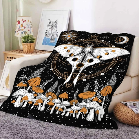 Luna Moth Mushroom Blanket Polyester Flannel 3D Digital Print Soft Warm Throw For Bed Sofa Couch Bohemian Astrology
