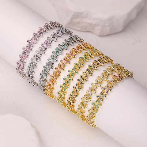 Set di Gioielli in Rame con Zirconia Leggero Lusso Dolce Fiocco Trifoglio Intarsiato Pietra Colorata Collana Bracciale Gioielli per Donna