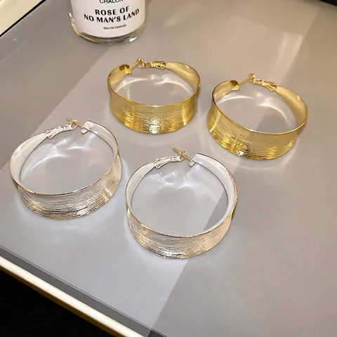 Strukturierte Creolen Metall Gebürstete Oberfläche Minimalistischer Chic Schmuck Damen Mit 925 Sterling Silber Ohrringpfosten