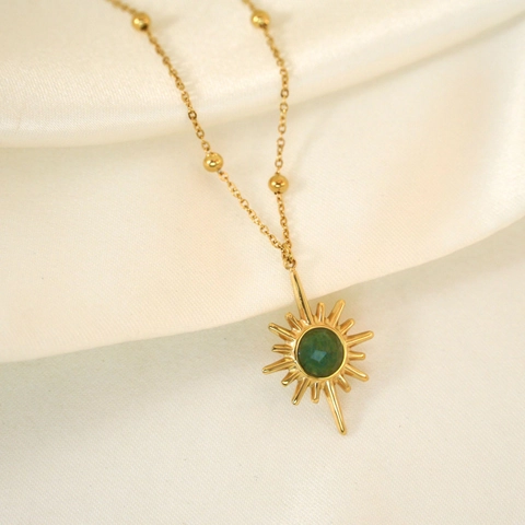 Collana Con Pendente Stella A Otto Punte Acciaio Inossidabile Placcato Oro 14K Giada Africana Pietra Naturale Donna Lusso