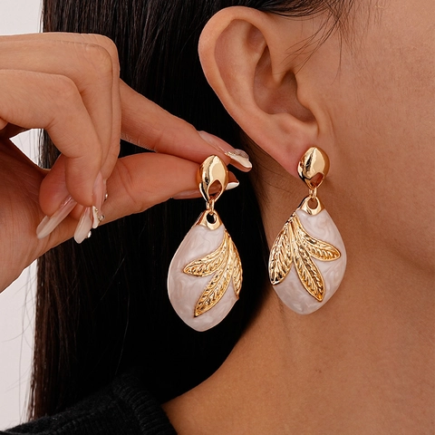 Vintage French Water Drop Earrings Alloy Resin Leaf Relief With 925 Sterling Silver Earring Post For Women