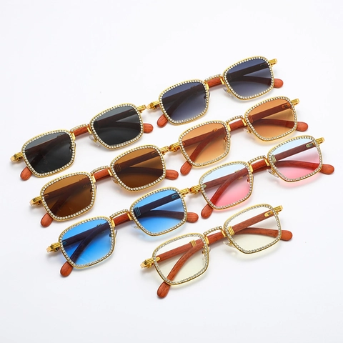 Luxus Quadratische Sonnenbrille Metallrahmen Rhinestone Holzmaserung Bügel Farbverlauf UV400 Brillen Für Herren Damen