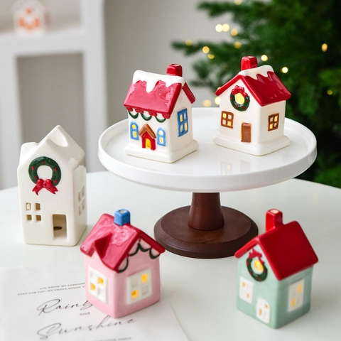 Kerst Keramisch Huis Ornament LED Verlicht Macaron Sneeuwdak Miniatuur Hut Desktop Vakantie Decoratie