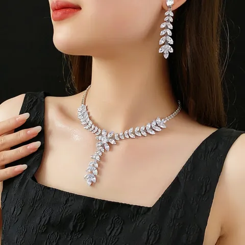 Set Di Gioielli Collana E Orecchini In Zircone Foglia Elegante Nappa Matrimonio Sera Per Donne Con Perno In Argento
