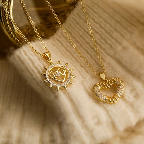 Heart Pendant Necklace Copper Gold Plated Cubic Zirconia Sunburst Hollow Fashionable Delicate Clavicle Chain For Women Gift