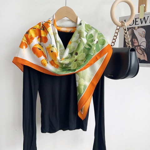 Foulard Carré en Polyester à Imprimé Floral Élégant pour Femmes Sensation Soie Satin Sergé Châle Protection Solaire