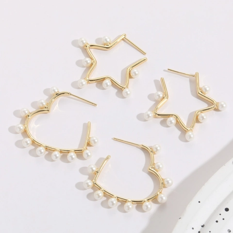 Boucles D'oreilles Minimalistes En Forme De Coeur Et D'étoile En Cuivre Plaqué Or 14K Avec Künstliche Perles Mode