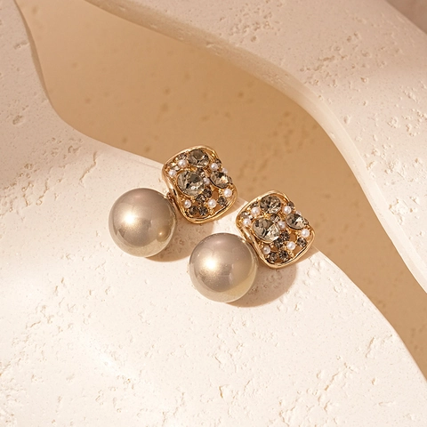 Vintage Geometric Artificial Pearl Dangle Earrings For Women Alloy Rhinestone Jewelry With Silver Earring Post French Style