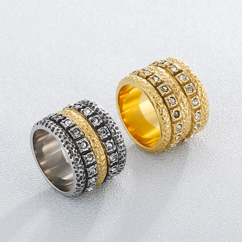 Wide Band Hammered Stainless Steel Ring Mixed Gold Tone With Sparkling Rhinestones Retro Punk Industrial Style Accessory