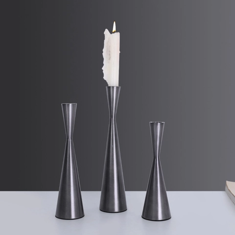 Metal Candle Holder Nordic Taper Candlestick For Desktop Decoration Wedding Party Dinner Centerpiece Minimalist Iron Alloy