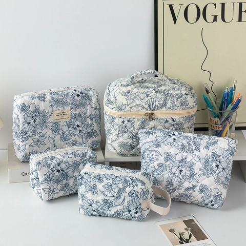 Cute Floral Quilted Cosmetic Bag Portable Cotton Makeup Pouch Travel Toiletry Organizer Handbag For Women