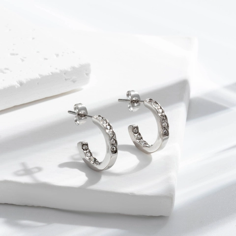 Bohemian Titanium Steel C-Shaped Rhinestone Hoop Earrings For Women Vintage Gold Silver Plated Geometric Inlaid Stud Earrings