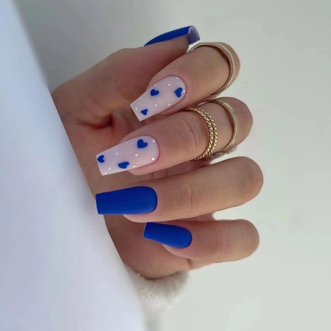 Unghie Finte Da Incollare Blu Opaco Forma Bara Lunga Motivo Cuore Puntini Per Donne Arte Della Manicure