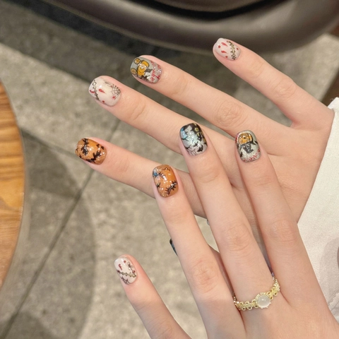 Halloween Hand Painted Press On Nails Resin Pumpkin Bat Spider Web Glitter Short Round Medium Coffin False Nails For Party Women
