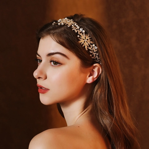 Bandeau De Mariée Alliage Doré Fleur Feuille Flocon De Neige Strass Künstliche Perle D'imitation Ruban Blanc Accessoire Coiffure Mariage