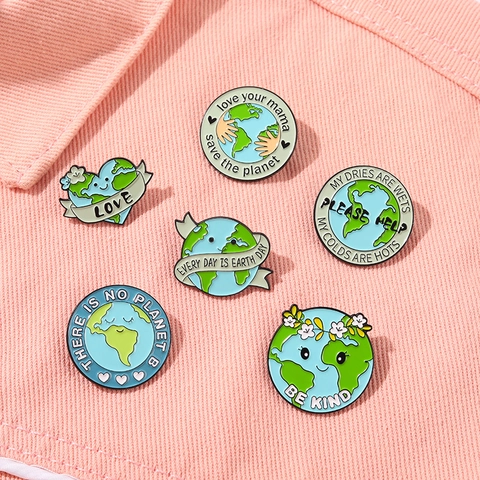 Épingle en Émail Jour de la Terre Badge Écologique Broche en Alliage pour Sacs à Dos Accessoires de Vêtements Bijoux Cadeau