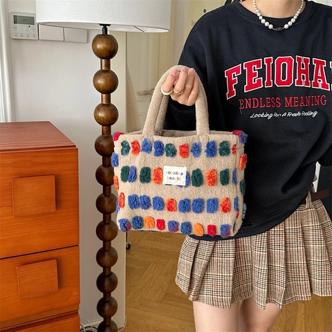 Women's Fashion Plush Bucket Bag Colorful Pompom Tufted Handbag Casual Travel Shoulder Crossbody Storage Tote Bag For Women