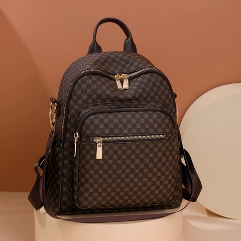 Fashionable Women PU Leather Backpack Large Capacity Waterproof Travel School Bag With Monogram Clover Pattern Print