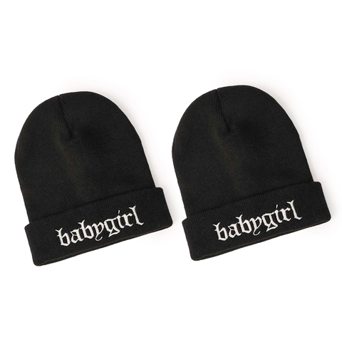 Berretto Nero Ricamo Babygirl Lettera Gotica Caldo Inverno Acrilico Cappello In Maglia Streetwear Unisex
